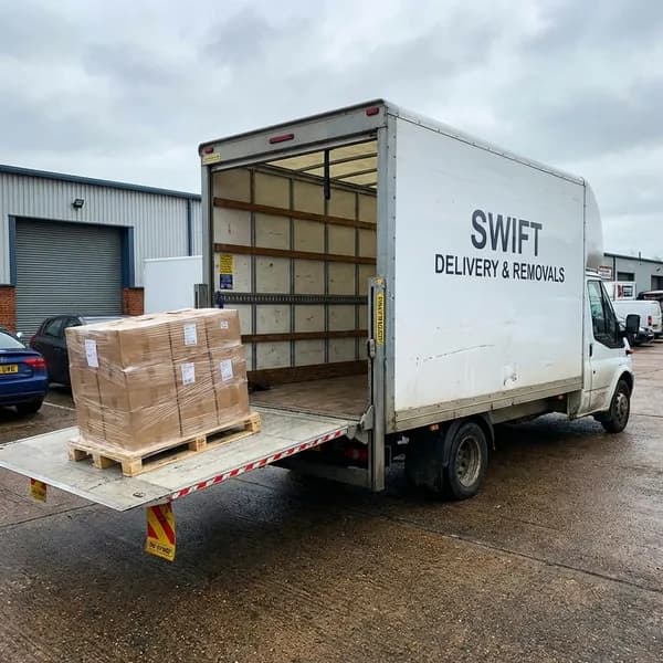 Ford Luton Van with Tail Lift